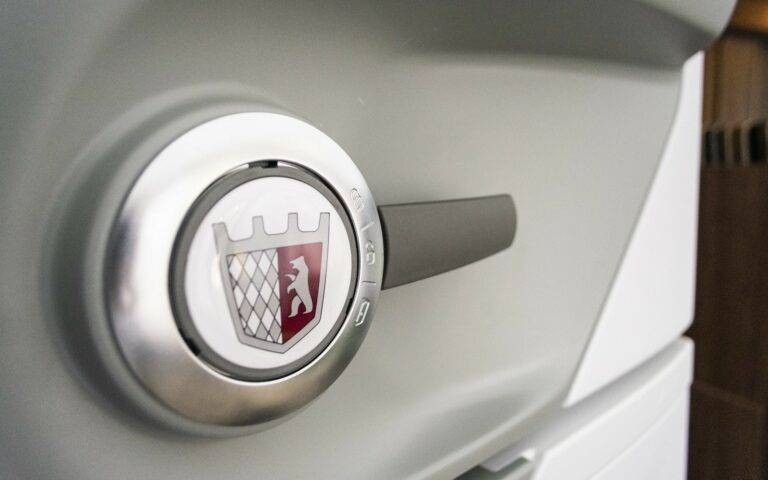 3-Camping-Dei-Fiori-Tabbert-Caravan-Cavallino